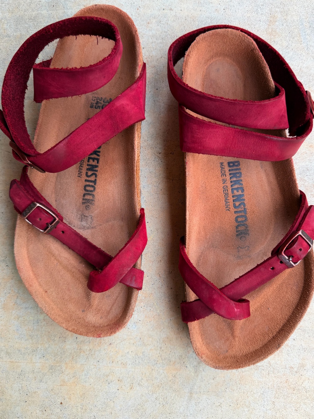 Birkenstock 38 100% Leather Yara Red Sandals
